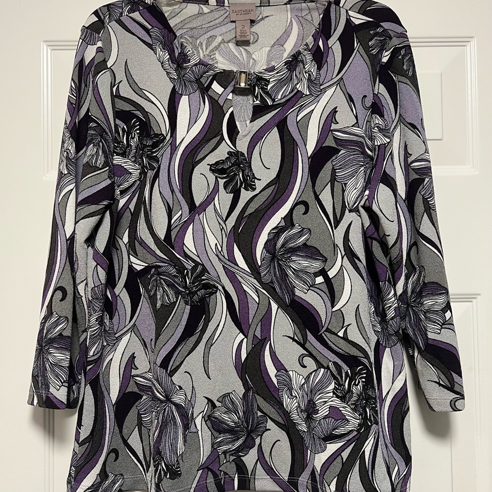 Chico's Easywear Purple, Gray & Black Floral Patterned Top